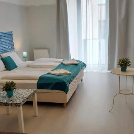 Studio Inn, Monza Hospital, National Arena, Monza Hospital, Late Check-out Available Βουκουρέστι